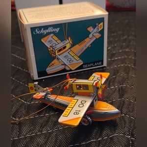 EUC VTG Schylling Airplane Ornament
